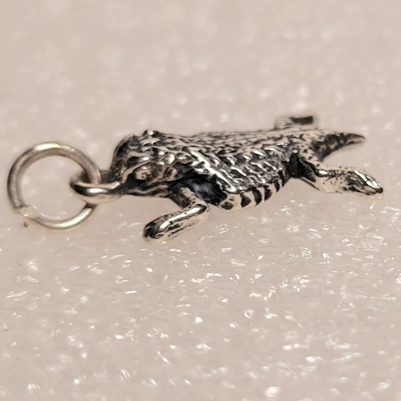 SOLD-Retired James Avery Horned Toad Lizard Charm/Pendant - Picture 4 of 14